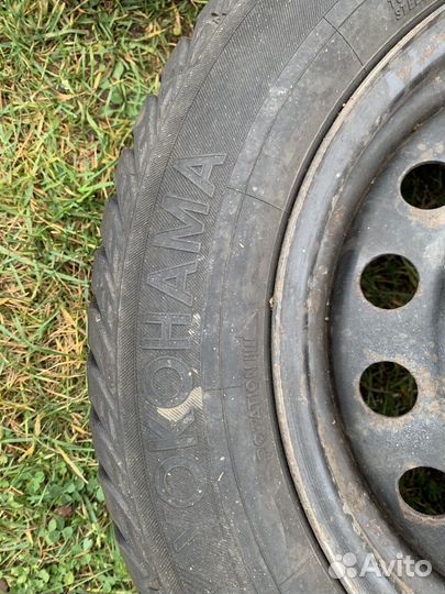 Yokohama Ice Guard Stud IG55 185/65 R15