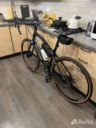Giant AnyRoad 1