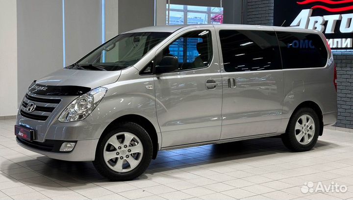 Hyundai Grand Starex 2.5 AT, 2017, 150 000 км