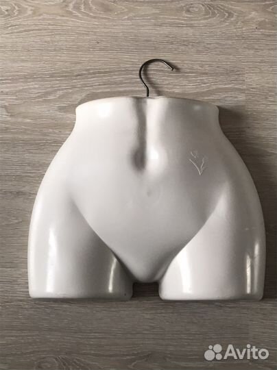 Вешалки манекены