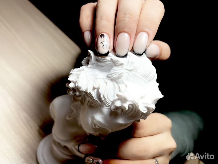 Маникюр педикюр