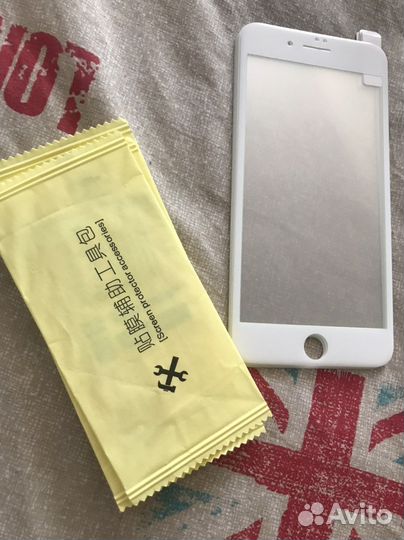 Защитное стекло на iPhone 7 plus
