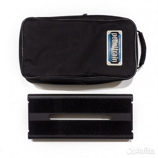 Muzbay Sputnik 35 + Pedaltrain Soft Case