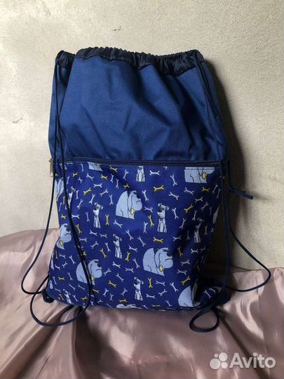 Рюкзак школьный