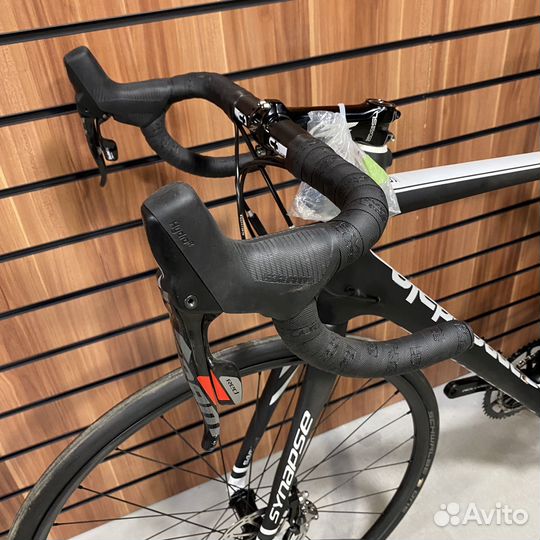 Шоссейный велосипед Cannondale