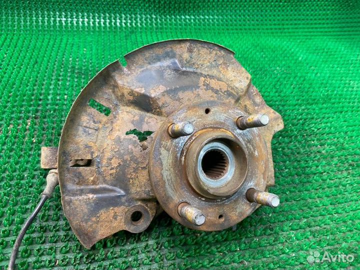 Кулак поворотный передний левый Hyundai Solaris RB