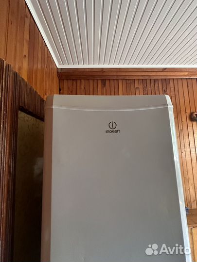 Холодильник б/у