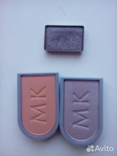 Тени для век, помада mary KAY