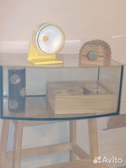 Вольер, клетка, переноска