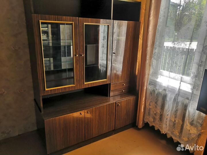 Сервант ретро