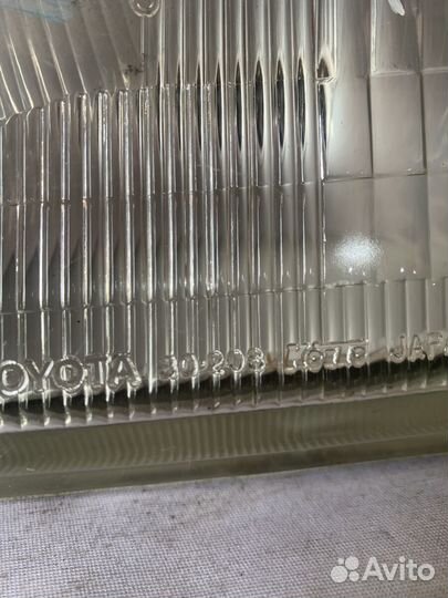 Фара Toyota Crown