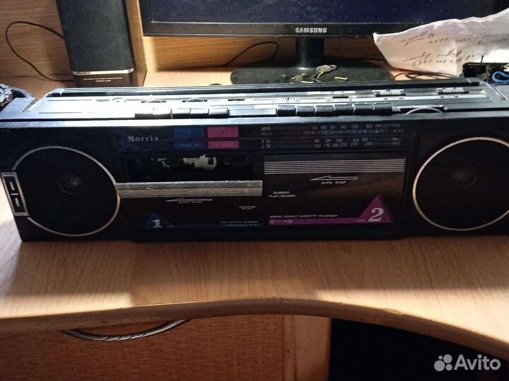 Кассетный магнитофон