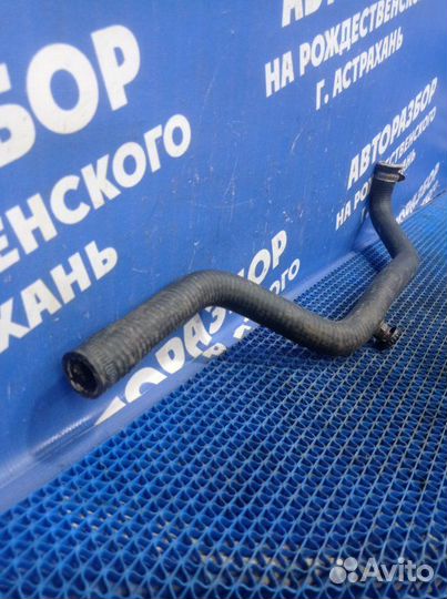 Патрубок системы охлаждения Renault Logan седан