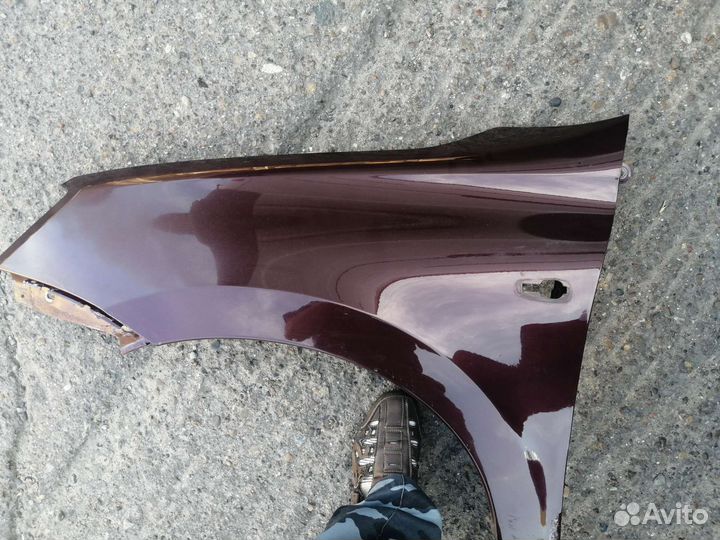 Крыло переднее левое на гранту