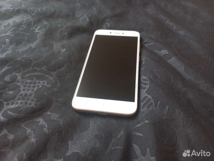 Телефон xiaomi redmi 5a