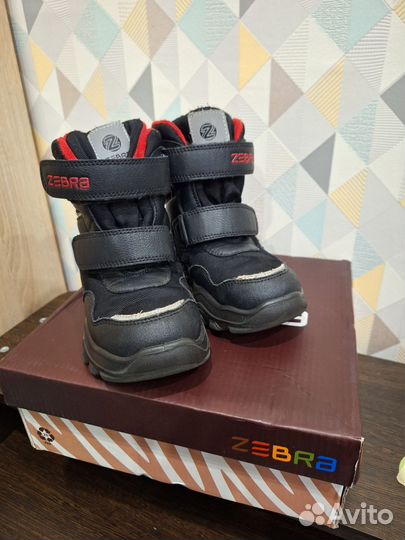 Ботинки зимние для мальчика 28р