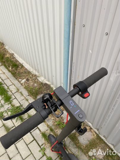 Электросамокат xiaomi m365 pro