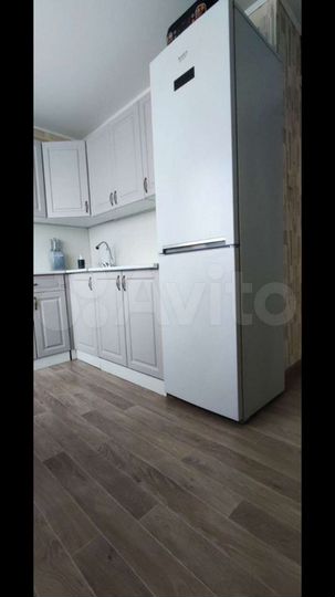 2-к. квартира, 52 м², 5/5 эт.