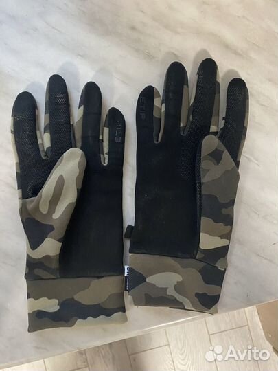 Перчатки the north face оригинал