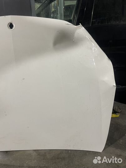 Капот mercedes на капот C 205