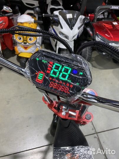 Электроскутер Kugoo C2