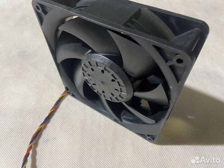 Кулер/вентилятор whatsminer m21s/m20s m31s/m30s