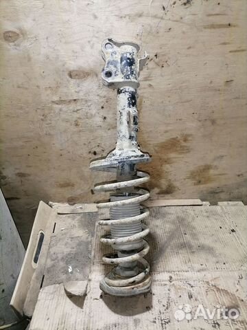 Амортизатор в сборе зад право Тойота Корона Т170