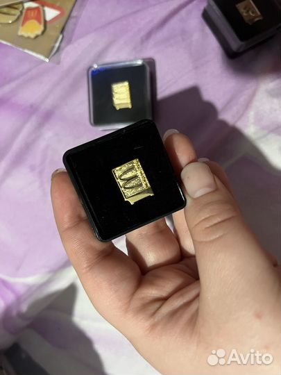 Значки McDonald's