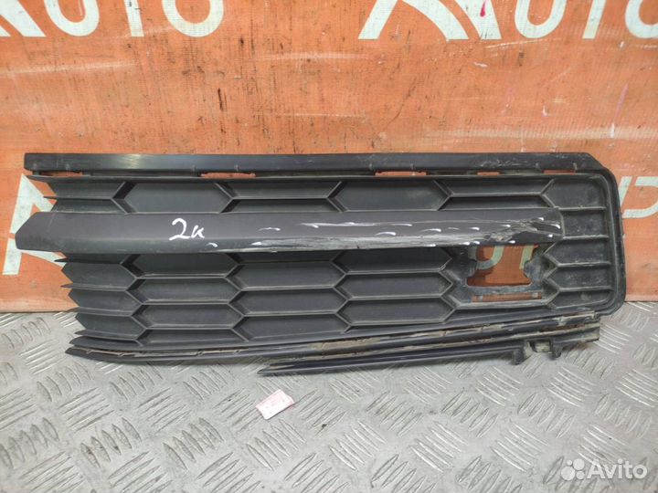 Решетка бампера передняя левая Skoda Kodiaq 1