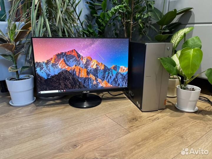Фирменный Lenovo