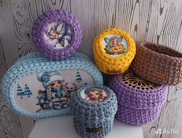 Вязаная корзинка/шкатулка