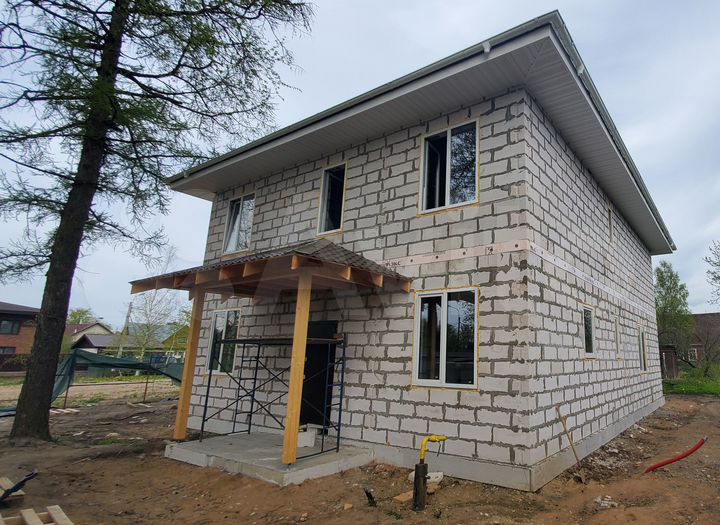 Дом 245 м² на участке 9,6 сот.