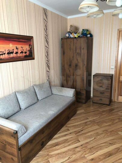 3-к. квартира, 65 м², 2/10 эт.