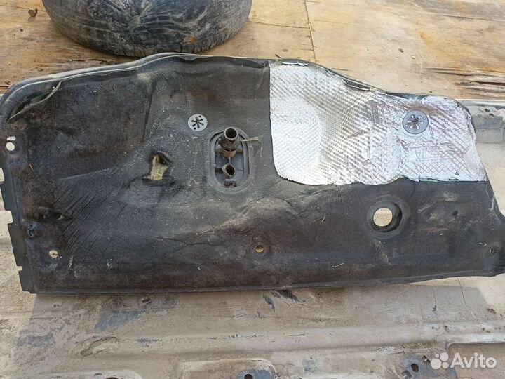 Водосток капота audi a4 b8 rest