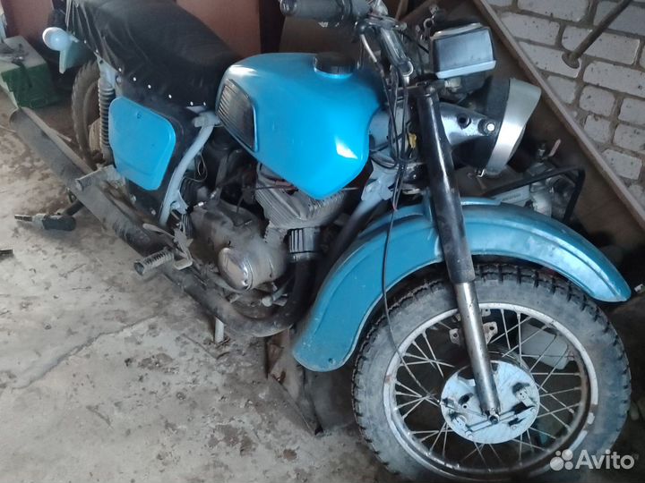 Продается иж планета 4