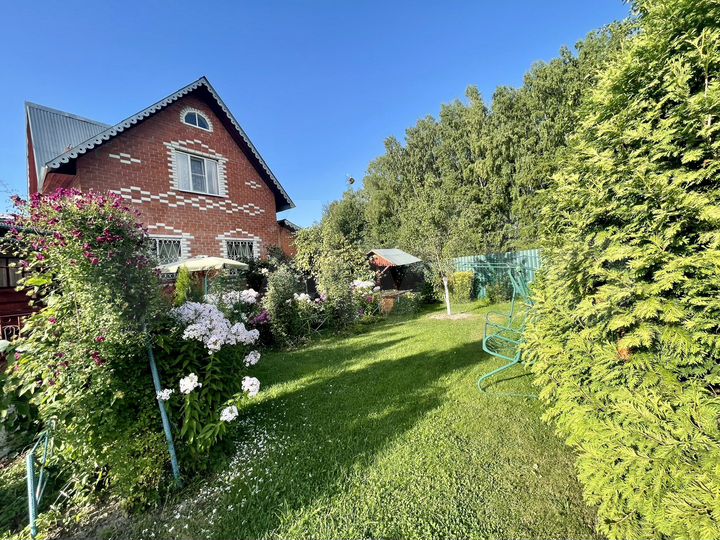 Дом 137 м² на участке 8 сот.