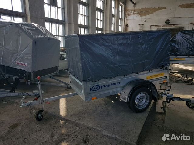 Прицеп с высоким тентом