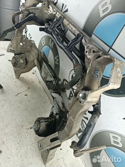 Подрамник передний BMW 1 e87
