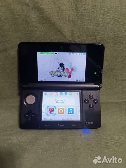 Nintendo 3DS + Pokemon Y