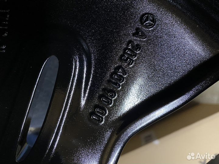 Диск литой W205 R17 новый A2054019000