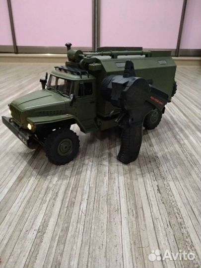 Радиоуправляемая машина Урал