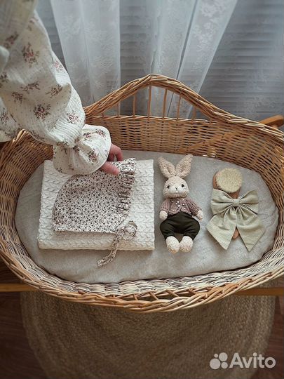 Плетеная люлька из лозы