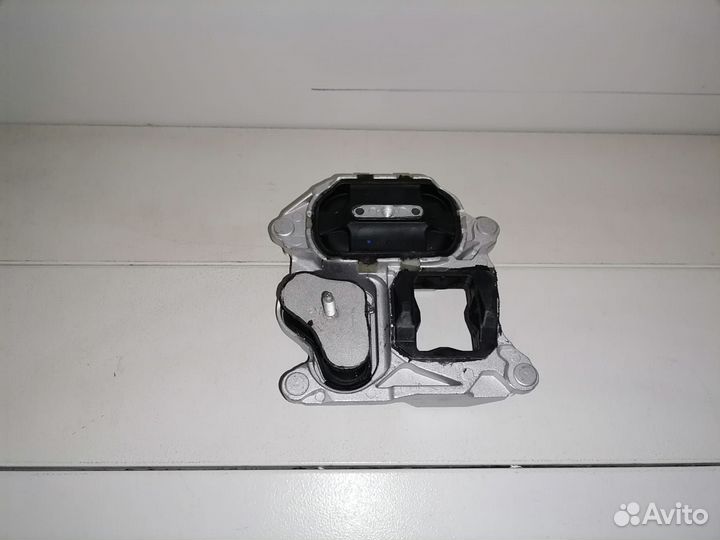 Подушка опора АКПП Audi A6 Audi A7 Audi A8 2.0 2.8