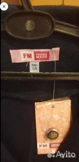 Пиджак и жакет школьн новые для девочки р122-134