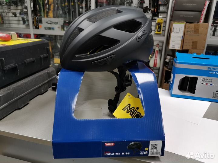 Велошлемы с mips: MET, Smith, Specialized, Abus