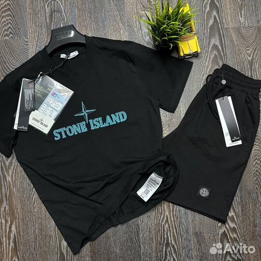 Летний костюм (футболка и шорты) Stone island