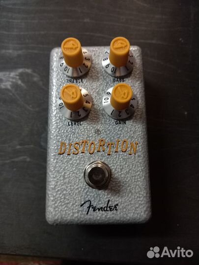 Гитарная педаль дисторшн distortion