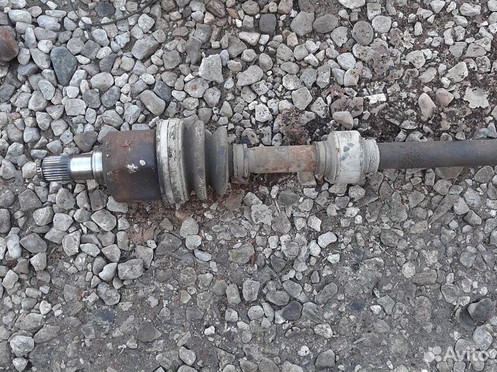 Привод передний Хендай Соната 4 еf 2.0i