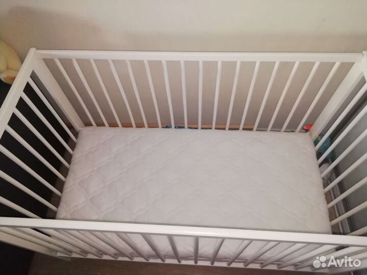 Детская кроватка IKEA с матрасом
