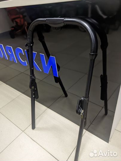 Ручка в сборе на детскую коляску Luxmom 609